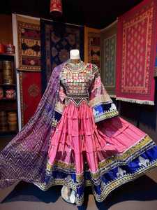 Nouvelles robes afghanes vintage, best-sellers, en georgette et mousseline, robes afghanes sur mesure dans des couleurs personnalisées avec décoration en dentelle pour mariage et fêtes. - Product Image 2