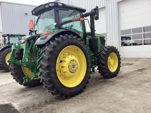Tracteur agricole 2023 6R 215, équipement de qualité supérieure prêt à l'exportation - Product Image 3