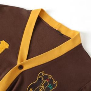 Cárdigan de Forro Polar Marrón Dorado Iota Phi Theta, Ropa Griega de Fraternidad, Suéter con Botones, Ajuste Elegante y Clásico de Primera Calidad - Product Image 5