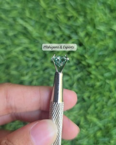 Anillos y colgantes de moissanita con corte de flor en azul cian (3 piezas, 9.10 CTS) para la fabricación de joyas de moissanita - Product Image 3