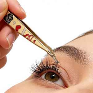 Pince à épiler en émail doré pour cils, motif cœur et rose, pince à eyeliner de précision, pointes courbées et plates pour salon de beauté - Product Image 4