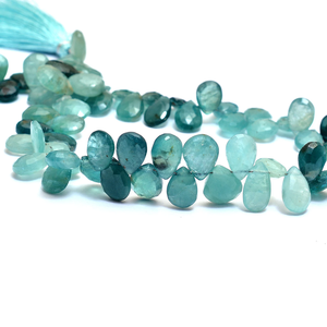 Cuentas facetadas de granidierita AAA de 7x10 mm, forma de pera, granidierita natural, piedra semipreciosa, cuentas sueltas para la fabricación de joyas. - Product Image 1