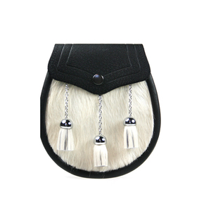 Sporran de cuero escocés de lujo hecho a mano con diseño de crin de caballo y tres borlas para hombre, ideal para trajes de las Tierras Altas. - Product Image 1