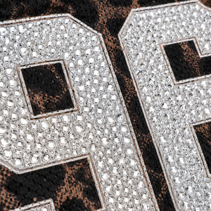 Maillot de football américain de luxe personnalisé à imprimé léopard avec strass, vente en gros, vêtements de sport en maille courts pour femmes, fourniture OEM, chemise Y2K - Product Image 4
