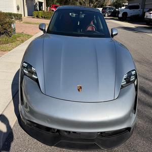 ปอร์เช่ เทย์แคน 4S ปี 2021 - Product Image 1