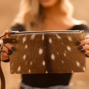 Pochette de soirée en cuir véritable de vachette à poils pour femme, sac à main rustique en cuir tacheté - Product Image 1