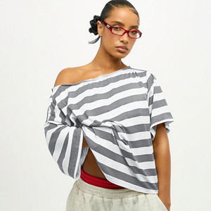 Camiseta Popular de Mujer con Hombros Descubiertos, Logotipo Estampado, Cuello Redondo, Manga Corta, Holgada, Ecológica, Transpirable, de Jersey a Rayas - Product Image 4