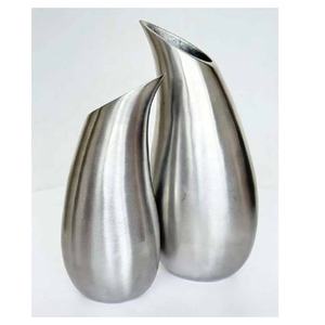 Jarrón Decorativo de Aluminio Moderno y Novedoso para Decoración del Hogar, Precio al por Mayor - Product Image 3