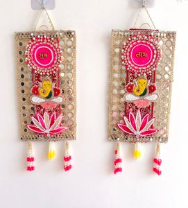 Magnifique paire de torans Shubh Labh Ganesha à suspendre à la porte pour la décoration festive de la maison, artisanat traditionnel du Rajasthan, décoration murale. - Product Image 3