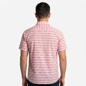 Camisa informal con botones y manga corta a rayas rosas para hombre con bolsillo para verano - Product Image 2