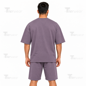 Vente en gros Tenue de sport courte d'été pour homme Ensemble t-shirt et short pour homme décontracté Ensemble d'été deux pièces avec logo personnalisé pour homme - Product Image 4