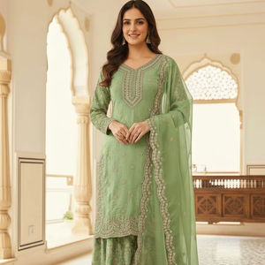 Traje Étnico de Fiesta para Mujer, Salwar Kameez de Georgette Sintética, con Kurta Bordada y Sharara - Product Image 1