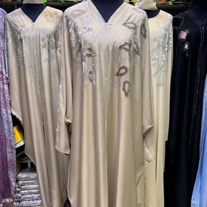 Abaya Modeste de Dubaï en Gros, Perlée et Pailletée, à Manches Longues, Traditionnelle Musulmane, Faite à la Main, pour Mariage, en Polyester Respirant, Col Rond pour Femme - Product Image 1
