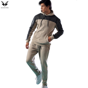 ชุดวอร์มเรียบง่ายสำหรับผู้ชายชุดวอร์มทรงยาวปกติพร้อมแขนยาวเต็ม - Product Image 6