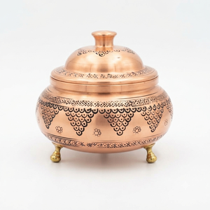 Azucarera y Cremera de Latón Grabada a Mano con Tapa, Patrón Geométrico, Tres Patas, Decoración Tradicional para el Hogar, Regalos, Diseño Floral Audaz, Duradera - Product Image 1
