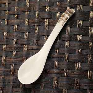 Cuillère à soupe en céramique de style coréen, cuillère à riz créative pour la maison, cuillère de cuisine japonaise pour restaurant et hôtel, style minimaliste par UO - Product Image 2