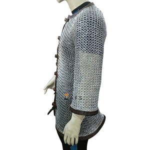 Chemise en maille médiévale de haute qualité à manches longues avec garniture en cuir, armure à anneaux plats rivetés en aluminium pour cosplay et reconstitution historique - Product Image 3