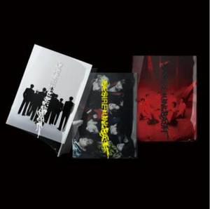 ENHYPEN DESIREUNLEASH Livre de musique pop (CD) avec matériaux en papier et en plastique Coréen pour tous les âges BW-146 - Product Image 1