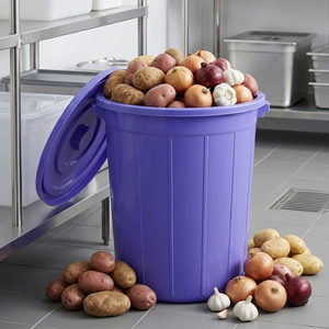 Cubo de Almacenamiento Redondo de Plástico con Tapa Hermética y Asa de Transporte para Almacenamiento de Agua, Alimentos Secos y Artículos del Hogar - Product Image 1