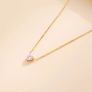 Collar con forma de corazón para mujer, regalo de cumpleaños, chapado en oro de 18 quilates, acero inoxidable 304 con incrustaciones de vidrio - Product Image 1