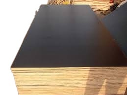 Contrachapado Impermeable Recubierto con Película para Construcción, Contrachapado de Álamo con Melamina, Contrachapado de Chapa de Álamo Utilizado para Muebles - Product Image 3