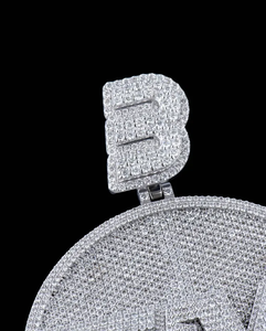 Pendentif personnalisé en moissanite VVS taille ronde, bijoux de luxe hip-hop en argent 925, pendentif unisexe moderne et tendance - Product Image 6