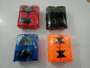 Vendas de Neopreno Duraderas de Alta Calidad para Cascos de Caballo, con Logotipo Personalizado y Diseño de Color a Medida - Protección para Patas de Caballo - Product Image 1
