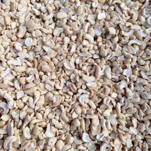 Nueces de Anacardo de Marca Privada, Nueces de Anacardo Vietnamitas Partidas, Kaju SANTIGO, Anacardos de Primera Calidad - Product Image 1