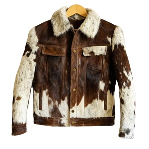 Men Cow <b>Pattern</b> Leather Jacket Fur Collar Button Front Regular Fit Winter Outerwear Custom Logo - Product Image 3