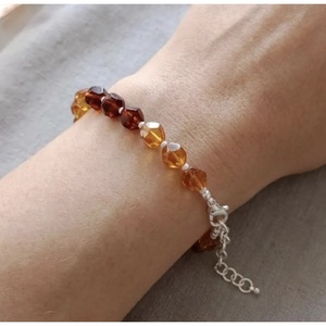 Pulsera de Hessonita (Gomed) facetada pulida, hecha a mano, de granate natural, brazalete de cristal con cuentas, venta al por mayor, brazaletes de cristal curativos - Product Image 2