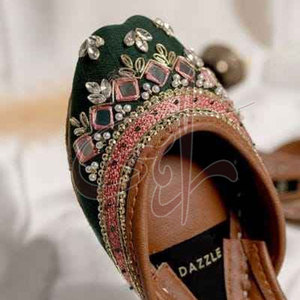 Custom Made Premium Quality Anti-Slippery Bottle Green Women <b>Khussa</b> Raw Silk Upper Non-Slip Sole Factory Direct Supply in Stock - Product Image 5