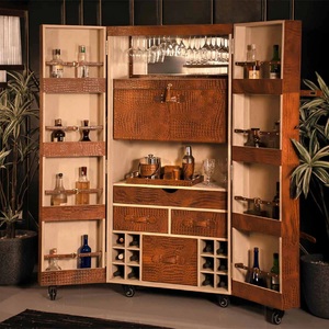 Mueble Bar de Cuero Moderno, Mueble de Almacenamiento Marrón, Aparador Buffet de 2 Puertas, Armario Bar de Lujo Hecho a Mano para Sala de Estar - Product Image 1