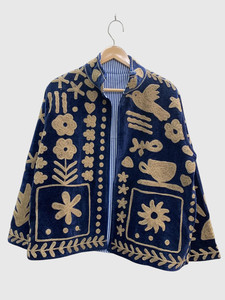 Chaqueta Azul con Cuello Mandarín y Patrón Geométrico Bordado a Mano, Manga Larga, Estilo Blusón de Terciopelo para Otoño - Product Image 1
