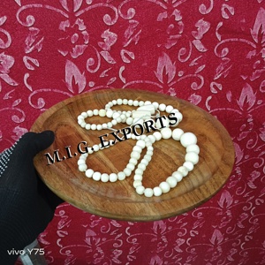 Collar o joyería de hueso de búfalo. Se utilizan frecuentemente para expresar estéticas únicas, góticas o naturales. por M.I.G. EXPORTACIONES. - Product Image 1