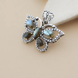 Pendentif en pierre de labradorite, bijoux faits main en argent plaqué, pendentif spectaculaire à reflets bleus - Product Image 2