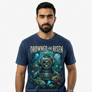Camiseta Personalizada de Alta Calidad para Hombre, Diseño Náutico de Terror, Gráfico de Buzo en Aguas Profundas, Camiseta de Algodón Estilo Vintage, Proveedor Mayorista - Product Image 1