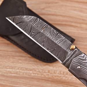 Cuchillo de Caza Plegable de Acero de Damasco EDC Hecho a Mano con Bloqueo Liner Lock para Exteriores, Logotipo Personalizado, Proveedor Mayorista UA Supplies Camel - Product Image 3