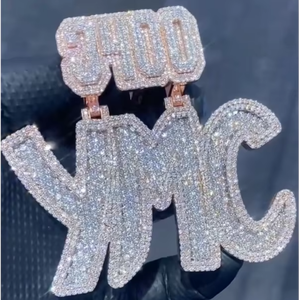 เครื่องประดับฮิปฮอปมอยส์ซาไนต์ เงินแท้ 925 จี้สองชั้นประดับเพชรแบบ Iced Out จี้ตัวอักษรสั่งทำ ชุบโรเดียม - Product Image 1