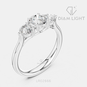 Bague de fiançailles en or blanc 14 carats avec diamant de laboratoire certifié IGI, taille ronde 0,668 carats, bijou raffiné, cadeau d'anniversaire - Product Image 2