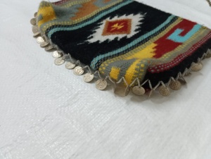 Bolso Bandolera de Paja Tejida de Alta Gama, Pequeño, de Gran Capacidad, Portátil, para Playa, con Textura de Hierba, Botón Vintage, Nuevo y Moderno - Product Image 4