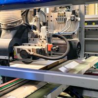 Mesin Pemotong Empat Sisi CNC Router Otomatis untuk Produksi Pintu dan Panel Kayu Solid
