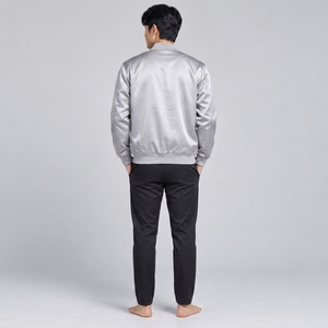 Chaqueta casual de satén para hombre con tela ligera, ajuste cómodo, apariencia elegante, costuras duraderas y calidad premium. - Product Image 4