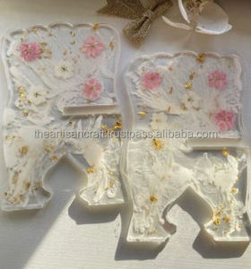 Porta Corán Religioso de Resina con Diseño Floral de Amor, Porta Libros, Obra de Arte Coleccionable - Product Image 3