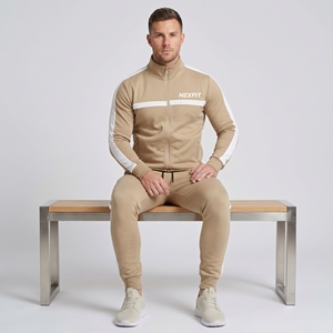 Ensemble de survêtement beige grande taille pour homme, veste de sport à col montant entièrement zippée et pantalon de jogging fuselé avec bandes latérales blanches, 100 % coton - Product Image 2