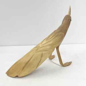 Elegante y Moderna Escultura de Aves Hecha a Mano con Tacto Realista para Decoración de Interiores del Hogar - Product Image 4