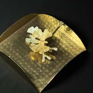 ที่ใส่ผ้าเช็ดปากดีไซน์ผีเสื้อสุดหรู เหมาะสำหรับการจัดโต๊ะอาหารอย่างดี ร้านอาหารระดับพรีเมียม สีทอง ทำจากโลหะ ทนทาน - Product Image 4