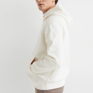 Sweat à capuche oversize pour homme 100% coton, molleton tricoté uni, logo personnalisé sur le devant, manches classiques, streetwear d'hiver - Product Image 1