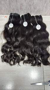 Extensiones de Cabello Humano Natural de Templo del Sur de la India al por Mayor, Doble Trama, Ondulado Ligero, 26 Pulgadas, Trama Recta - Product Image 2