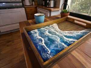 Plateau artisanal en bois et résine époxy, décoration côtière unique, cadeau pour les amoureux de la plage - Product Image 6