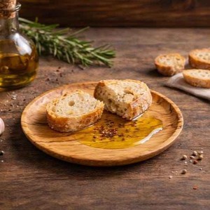 Assiette plate classique en bois de manguier poli, écologique et faite à la main, pour le petit-déjeuner, les apéritifs et la présentation des desserts - Product Image 1